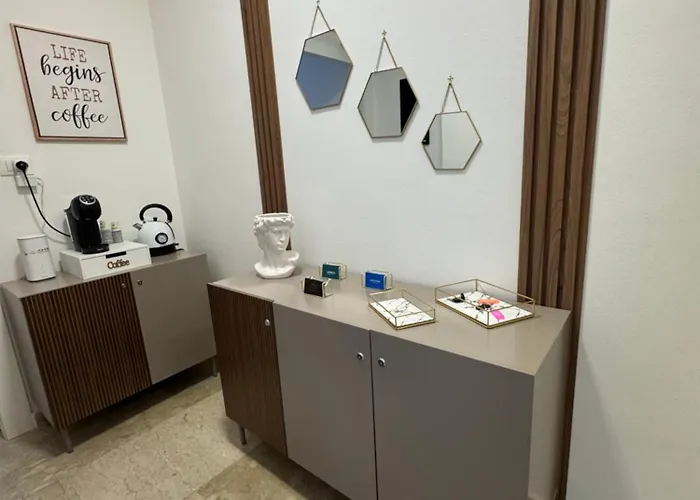 Tolo Tolo Отель типа 