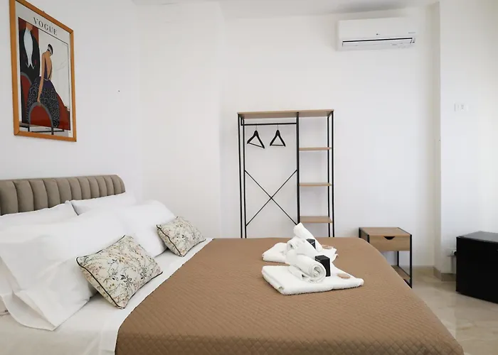 Tolo Tolo Отель типа 